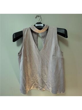 Design Lab Lord & Taylor Green Asymmetrical Cut Out Tank Top